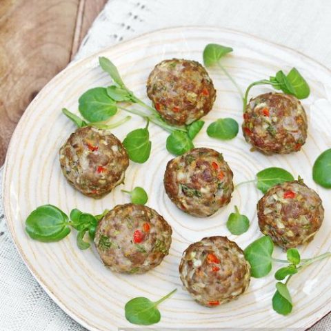 Кюфтенца от кайма и зеленчуци